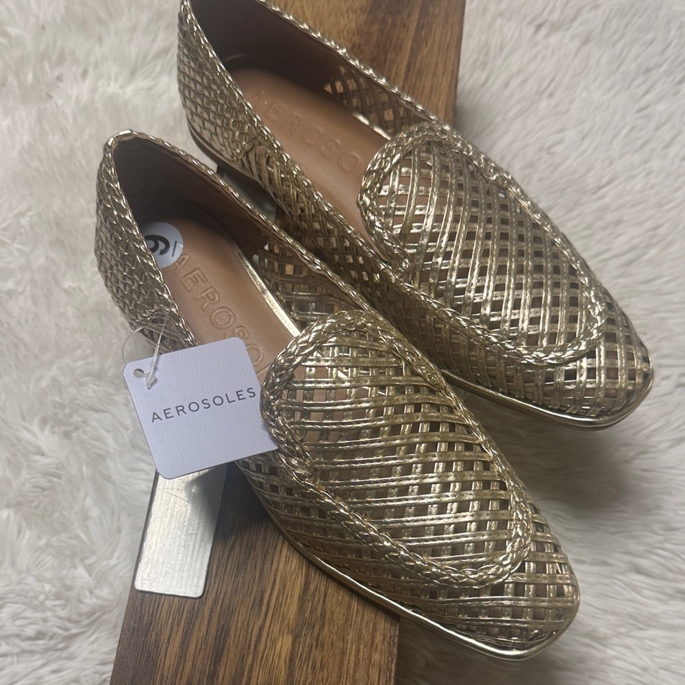 AEROSOLES Metallic Gold woman’s Slip-Ons loafers new with tags